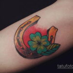 Фото рисунока тату с подковой 22.07.2021 №651 - drawing tattoo horseshoe - tatufoto.com
