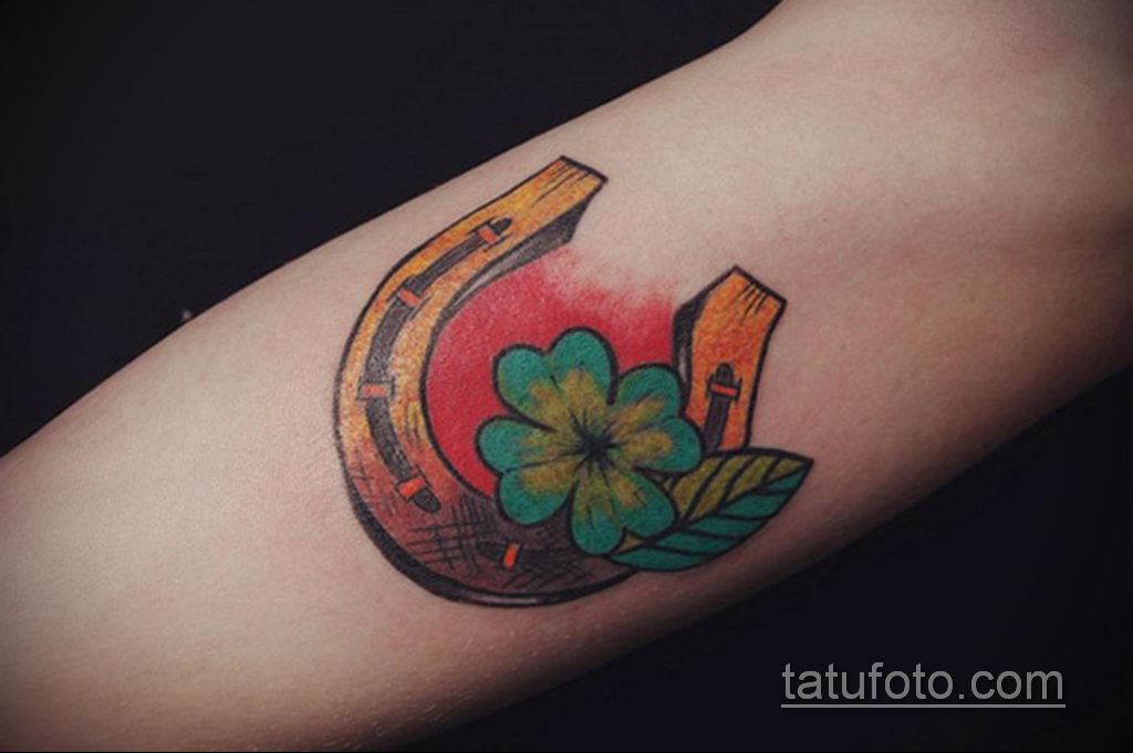 Фото рисунока тату с подковой 22.07.2021 №651 - drawing tattoo horseshoe - tatufoto.com