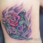 Фото рисунока тату с подковой 22.07.2021 №657 - drawing tattoo horseshoe - tatufoto.com