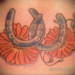 Фото рисунока тату с подковой 22.07.2021 №701 - drawing tattoo horseshoe - tatufoto.com