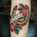 Фото рисунока тату с подковой 22.07.2021 №702 - drawing tattoo horseshoe - tatufoto.com
