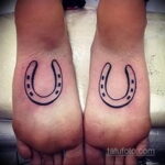 Фото рисунока тату с подковой 22.07.2021 №712 - drawing tattoo horseshoe - tatufoto.com