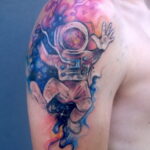 Фото тату астронавт 17.07.2021 №229 - astronaut tattoo - tatufoto.com