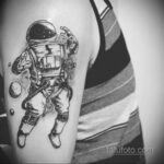 Фото тату астронавт 17.07.2021 №253 - astronaut tattoo - tatufoto.com