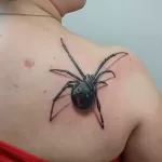 Фото тату паук на спине 25.07.2021 №001 - spider tattoo on back - tatufoto.com