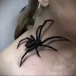 Фото тату паук на шее 25.07.2021 №011 - spider neck tattoo - tatufoto.com