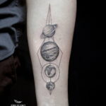 Фото тату планета 20.07.2021 №061 - planet tattoo - tatufoto.com