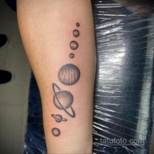 Фото тату планета 20.07.2021 №102 - planet tattoo - tatufoto.com