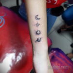 Фото тату планета 20.07.2021 №251 - planet tattoo - tatufoto.com