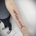 Фото тату планета 20.07.2021 №256 - planet tattoo - tatufoto.com