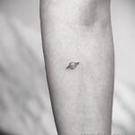 Фото тату планета 20.07.2021 №441 - planet tattoo - tatufoto.com