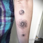 Фото тату про космос 20.07.2021 №098 - space tattoo - tatufoto.com