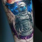 Фото тату про космос 20.07.2021 №149 - space tattoo - tatufoto.com