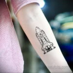 Фото тату про космос 20.07.2021 №258 - space tattoo - tatufoto.com