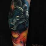 Фото тату про космос 20.07.2021 №279 - space tattoo - tatufoto.com