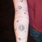 Фото тату про космос 20.07.2021 №302 - space tattoo - tatufoto.com