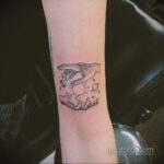Фото тату про космос 20.07.2021 №335 - space tattoo - tatufoto.com