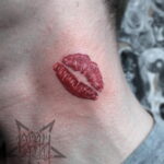 Фото тату с поцелуем 05.07.2021 №199 - tattoo kiss - tatufoto.com