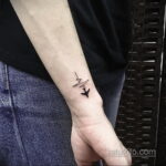 Фото тату самолет 06.07.2021 №038 - airplane tattoo - tatufoto.com
