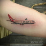 Фото тату самолет 06.07.2021 №090 - airplane tattoo - tatufoto.com