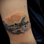 Фото тату самолет 06.07.2021 №134 - airplane tattoo - tatufoto.com