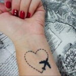 Фото тату самолет 06.07.2021 №158 - airplane tattoo - tatufoto.com