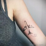 Фото тату самолет 06.07.2021 №210 - airplane tattoo - tatufoto.com