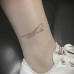 Фото тату самолет 06.07.2021 №216 - airplane tattoo - tatufoto.com
