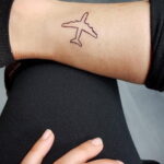 Фото тату самолет 06.07.2021 №220 - airplane tattoo - tatufoto.com