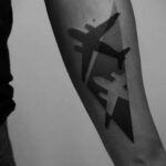Фото тату самолет 06.07.2021 №247 - airplane tattoo - tatufoto.com