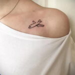 Фото тату самолет 06.07.2021 №284 - airplane tattoo - tatufoto.com
