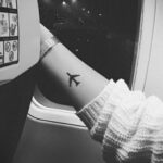 Фото тату самолет 06.07.2021 №357 - airplane tattoo - tatufoto.com