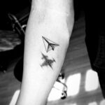 Фото тату самолет 06.07.2021 №371 - airplane tattoo - tatufoto.com