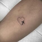 Фото тату самолет 06.07.2021 №402 - airplane tattoo - tatufoto.com