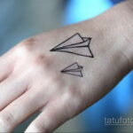 Фото тату самолет 06.07.2021 №413 - airplane tattoo - tatufoto.com