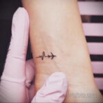 Фото тату самолет 06.07.2021 №424 - airplane tattoo - tatufoto.com