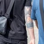 Блекворк узоры в тату на правой руке парня - Уличная тату (street tattoo) № 14–210821 4