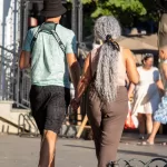 Тату надпись на правом запястье парня - Уличная тату (street tattoo) № 14–210821 1