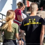 Тату паутина на локте левой руки молодого парня - Уличная тату (street tattoo) № 14–210821 5