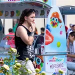 Тату портрет внизу на правой руке девушки - Уличная тату (street tattoo) № 14–210821 4