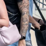 Тату рукав с розой ветров и компасом на левой руке парня - Уличная тату (street tattoo) № 14–210821 4