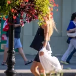 Тату три полоски браслетом на левой руке девушки - Уличная тату (street tattoo) № 14–210821 8