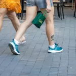 Тату цветок внизу правой ноги девушки - Уличная тату (street tattoo) № 14–210821 2
