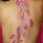 Фото женской тату лотос 07.08.2021 №037 - female tattoo lotus - tatufoto.com