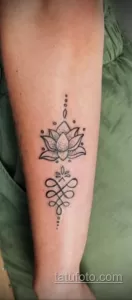 Фото рисунка тату с лотосом 07.08.2021 №113 - lotus tattoo - tatufoto.com