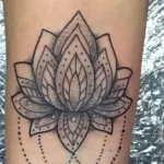 Фото тату лотос на запястье 07.08.2021 №001 - lotus tattoo on wrist - tatufoto.com