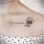 Фото тату лотос на ключице 07.08.2021 №002 - lotus tattoo on her collarbone - tatufoto.com