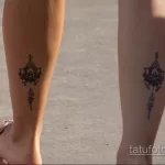 Фото тату лотос на ноге 07.08.2021 №029 - lotus tattoo on her leg - tatufoto.com