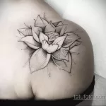 Фото тату цветок лотоса 07.08.2021 №014 - lotus flower tattoo - tatufoto.com