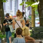 Фрагмент тату на лопатках у молодой девушки - Уличная тату (street tattoo) № 14–210821 6